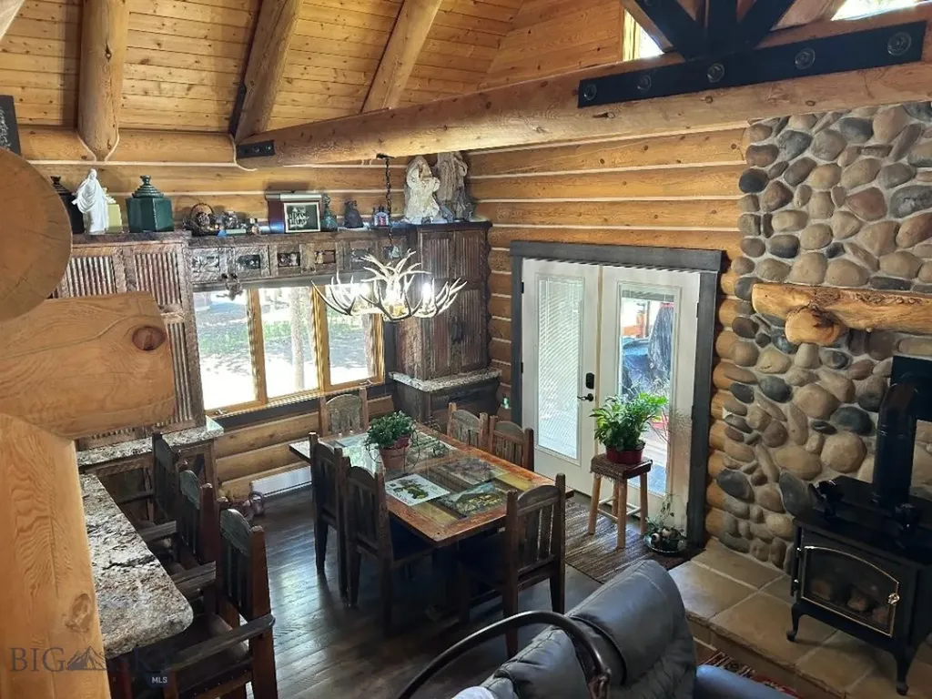 805 N Sylvan Circle West Yellowstone MT 59758