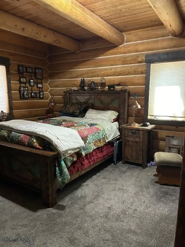 805 N Sylvan Circle West Yellowstone MT 59758