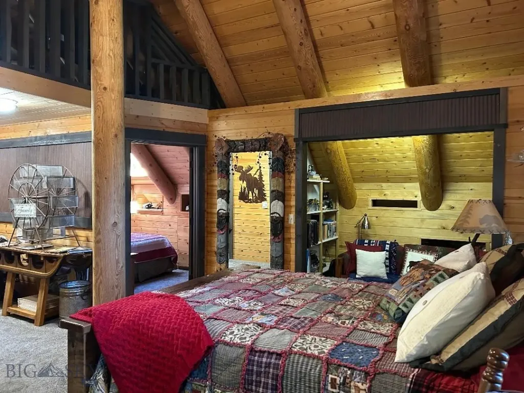 805 N Sylvan Circle West Yellowstone MT 59758