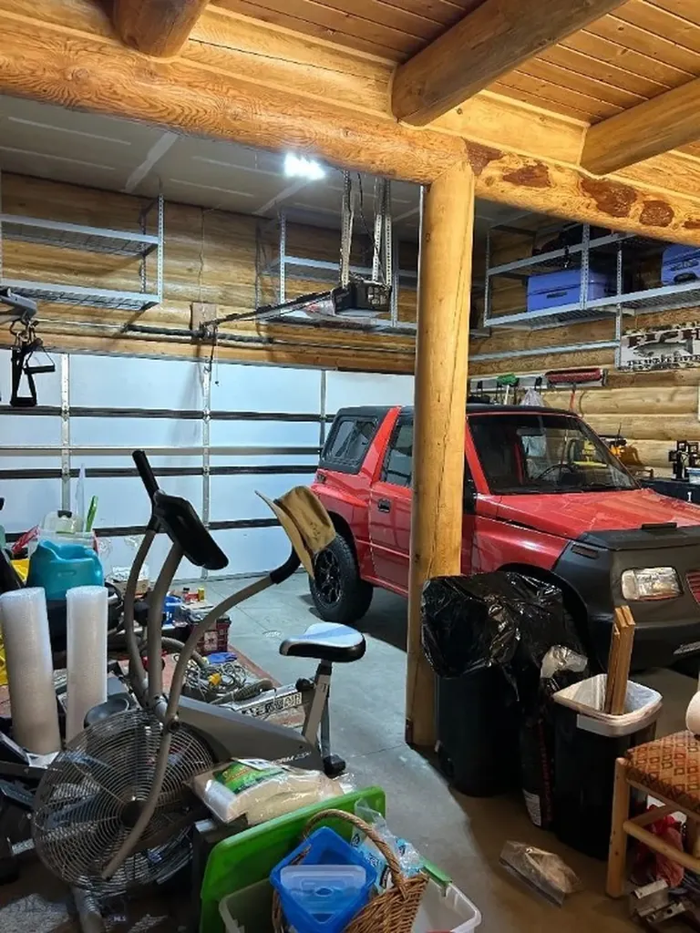 805 N Sylvan Circle West Yellowstone MT 59758