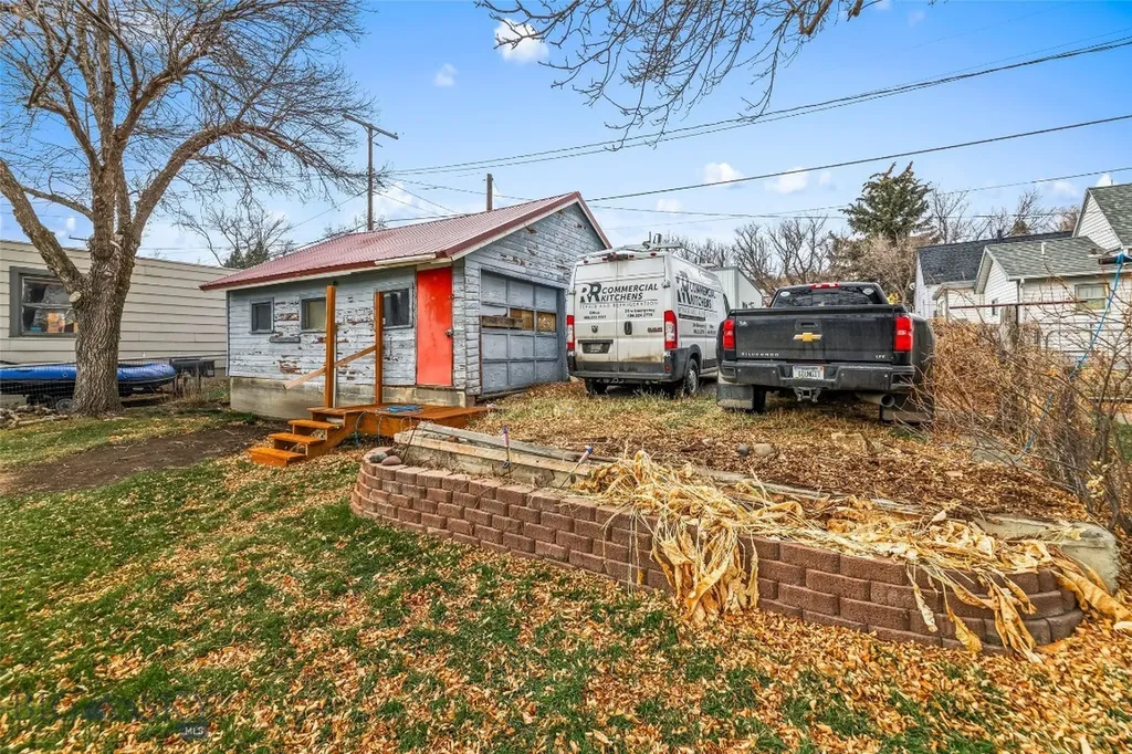 217 E Chinook Street Livingston MT 59047