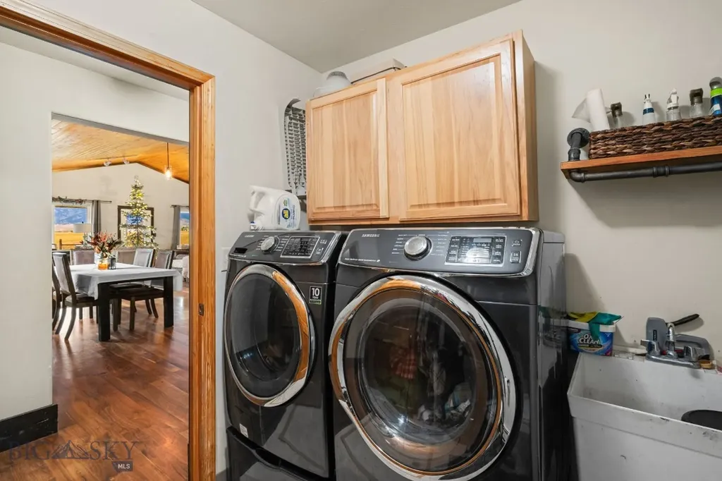 2426 Harper Puckett Bozeman MT 59718