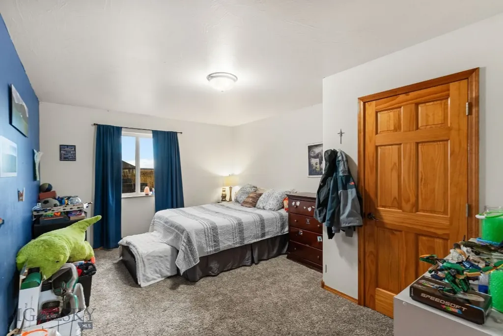 2426 Harper Puckett Bozeman MT 59718