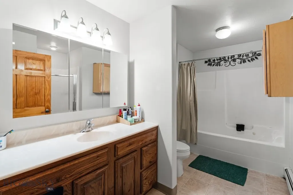 2426 Harper Puckett Bozeman MT 59718