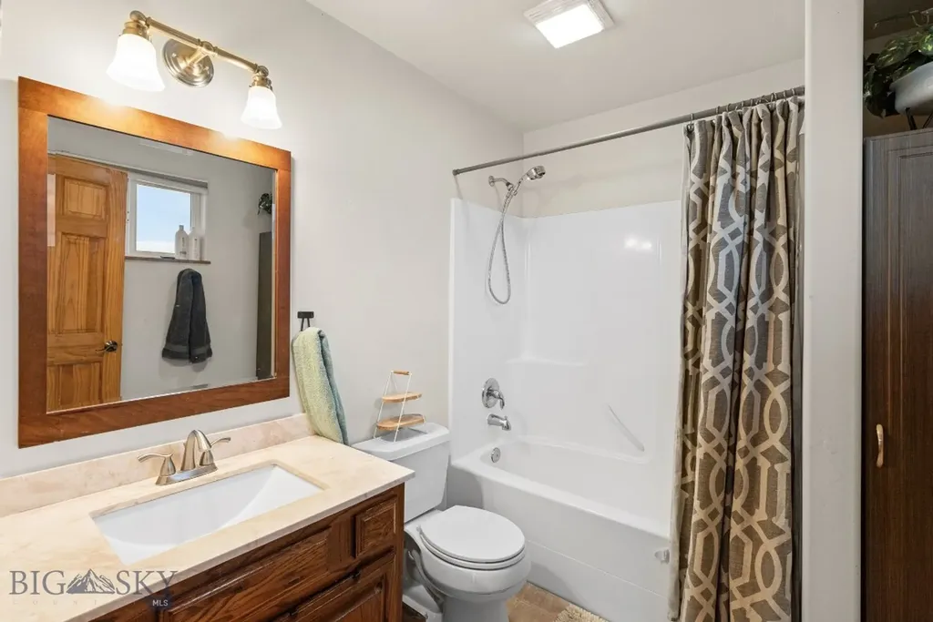 2426 Harper Puckett Bozeman MT 59718