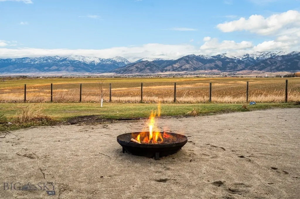 2426 Harper Puckett Bozeman MT 59718