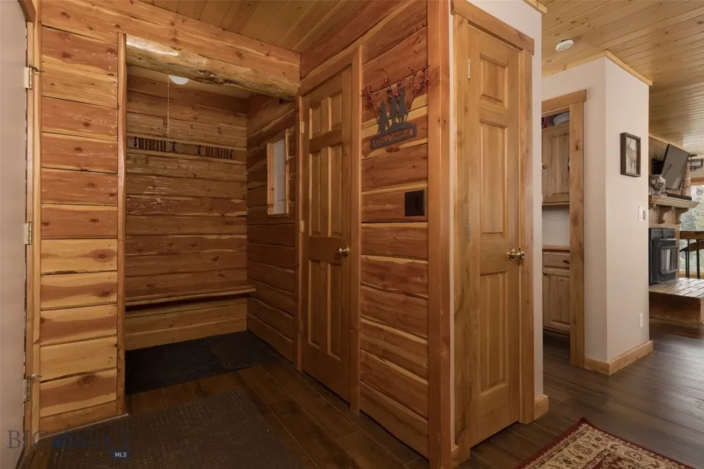 45 Turkey Leg Road Big Sky MT 59716