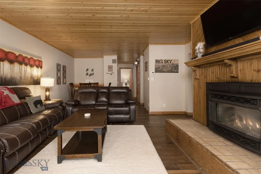 45 Turkey Leg Road Big Sky MT 59716