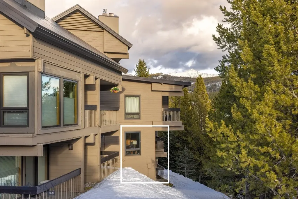 45 Turkey Leg Road Big Sky MT 59716