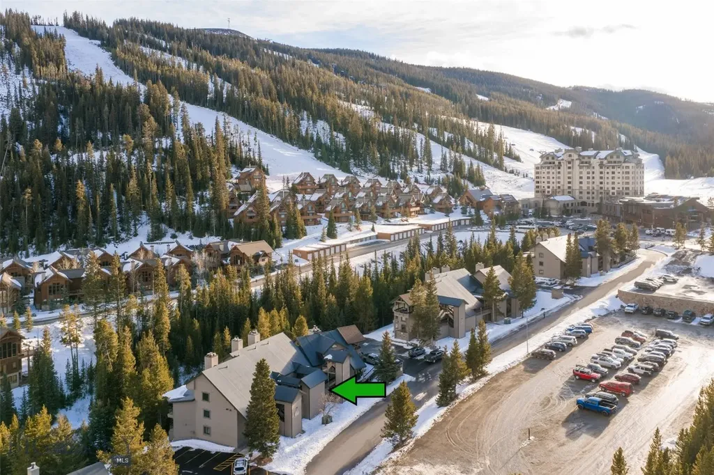 45 Turkey Leg Road Big Sky MT 59716