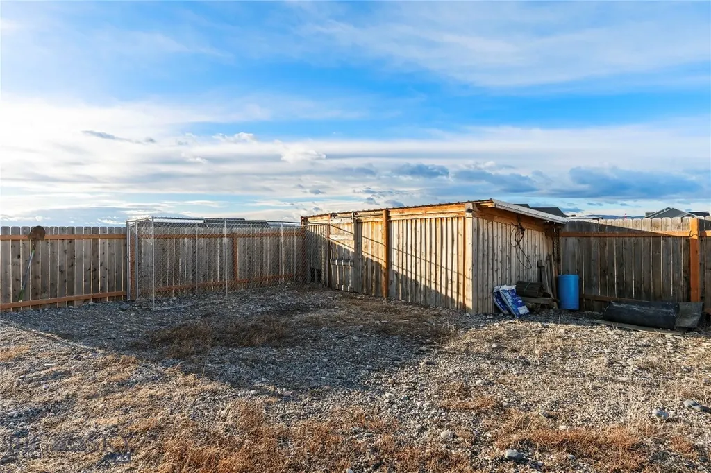 54 Western Larch Three Forks MT 59752