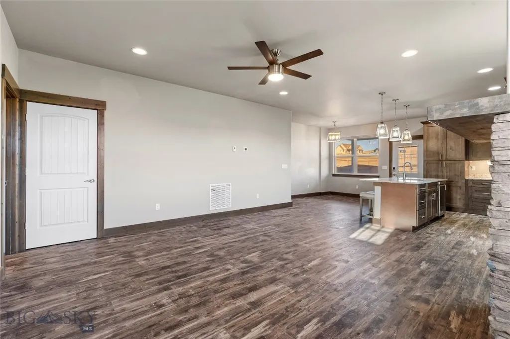 54 Western Larch Three Forks MT 59752