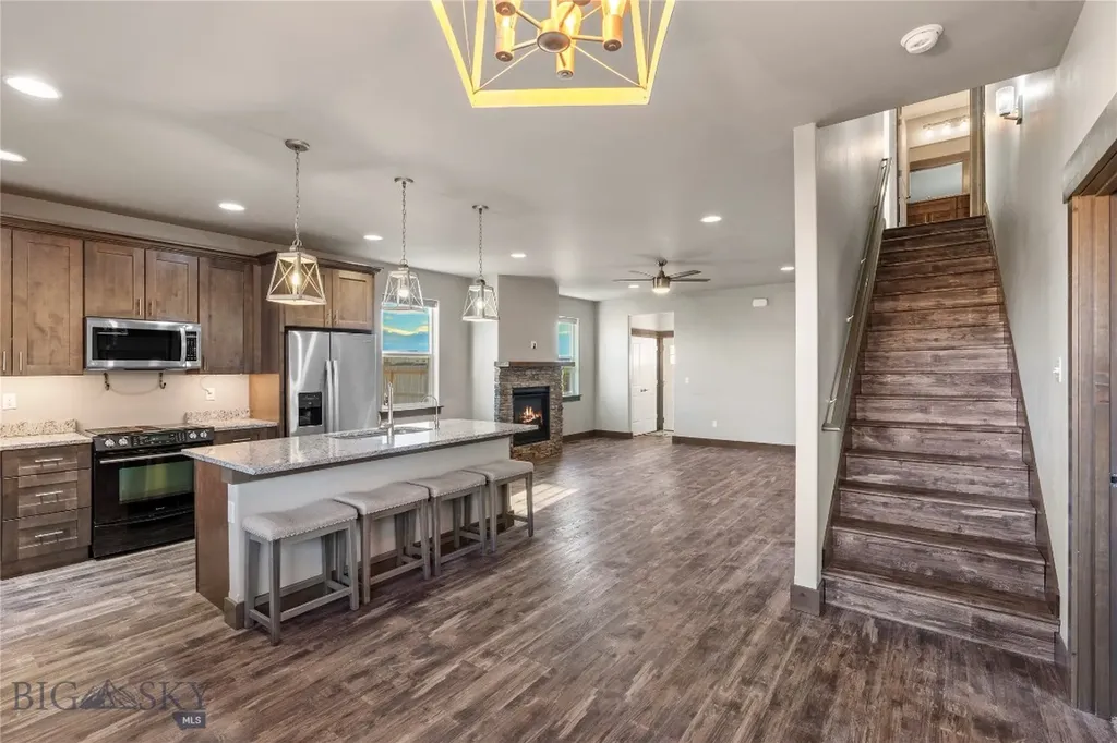54 Western Larch Three Forks MT 59752