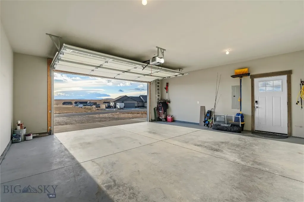 54 Western Larch Three Forks MT 59752