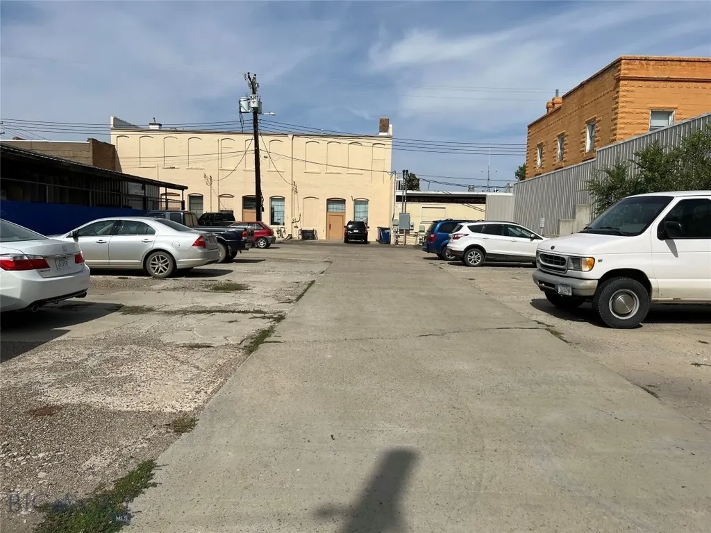818 Main Street Miles City MT 59301