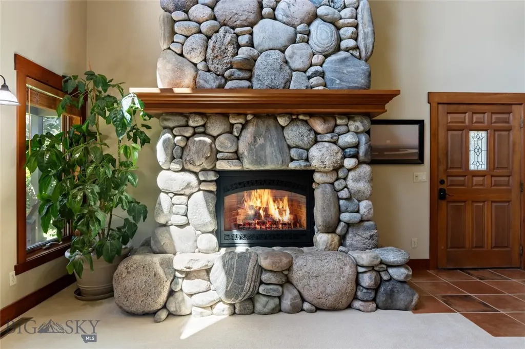 619 Terrance Loop Bozeman MT 59718