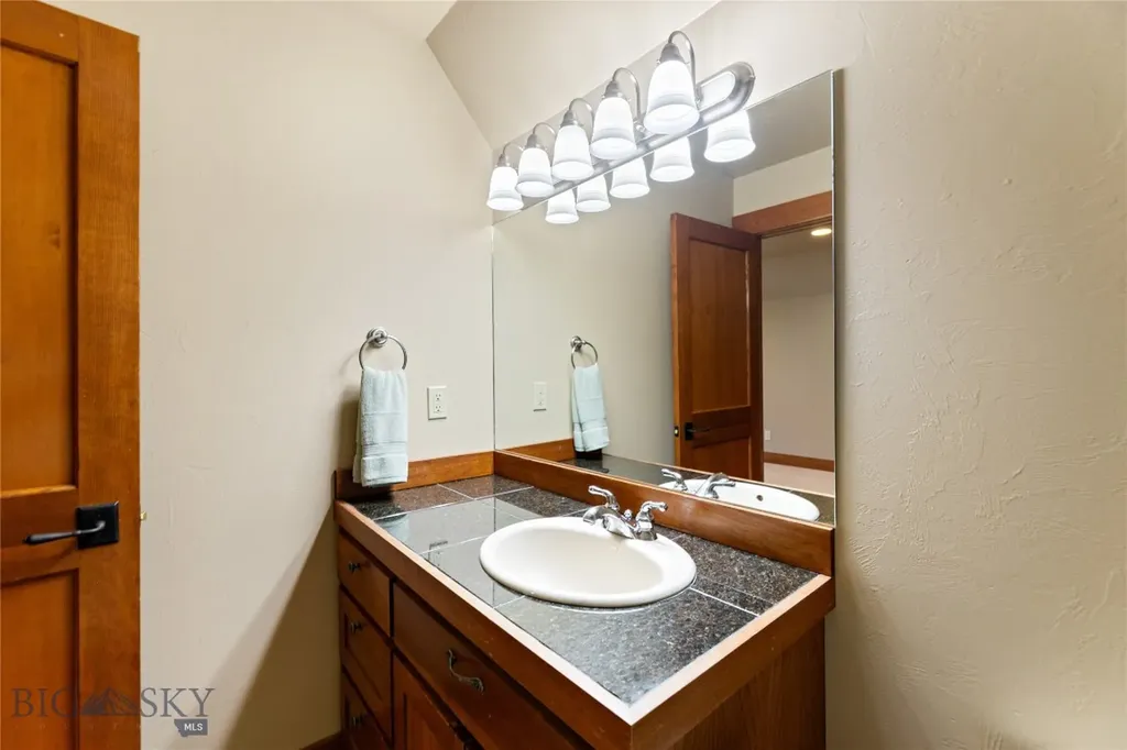 619 Terrance Loop Bozeman MT 59718
