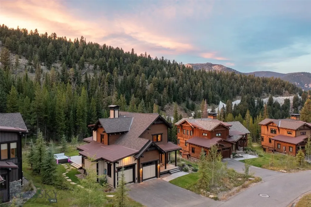 85 North Outlook Loop Big Sky MT 59716