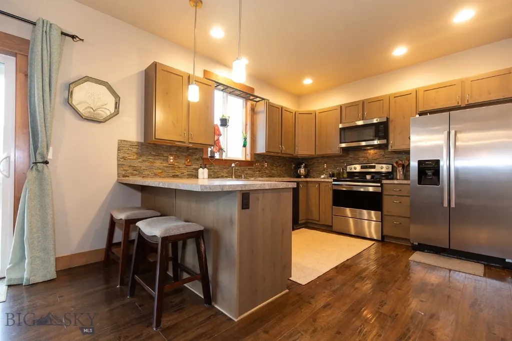 1005 Las Campanas Belgrade MT 59714