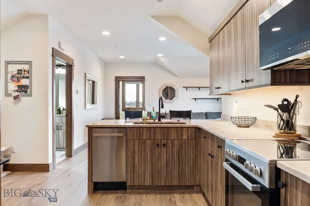987 Spain Bridge Ranch Road Belgrade MT 59714