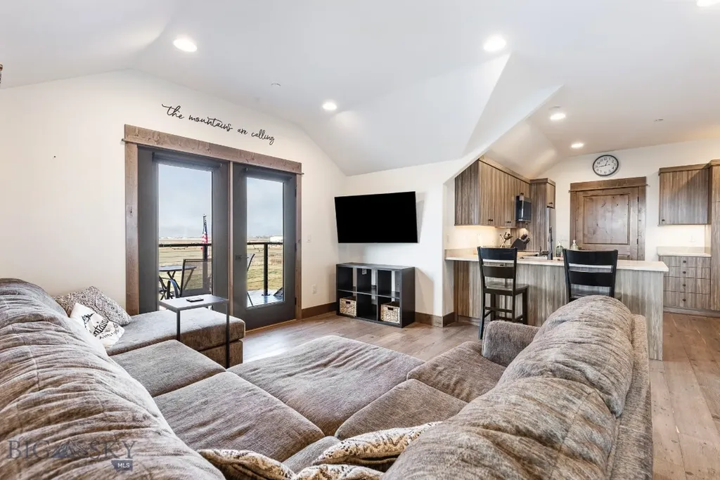 987 Spain Bridge Ranch Road Belgrade MT 59714