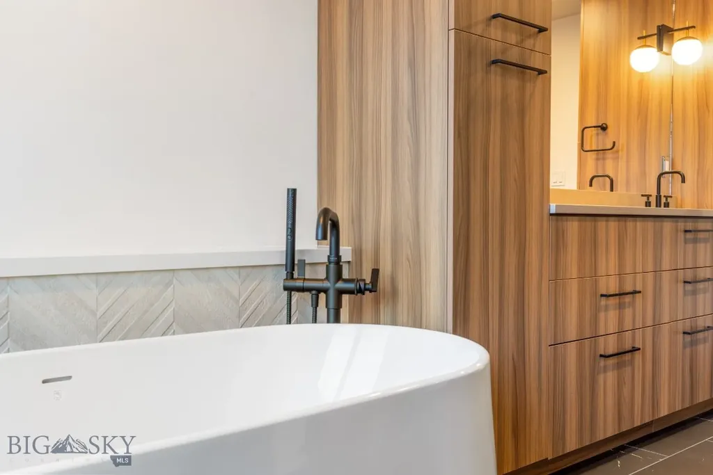 315 N Tracy Avenue Bozeman MT 59715