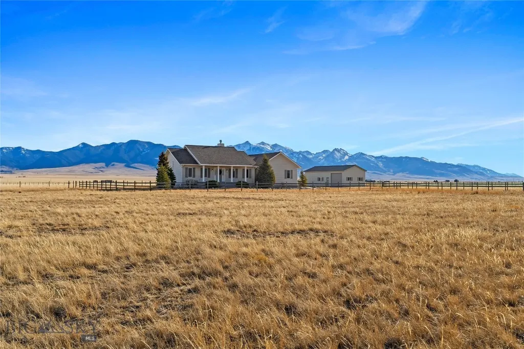 106 Lonesome Dove Cameron MT 59720