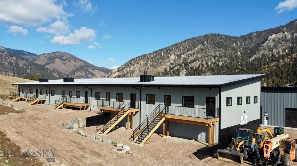 17 Blacksmith Loop Big Sky MT 59730