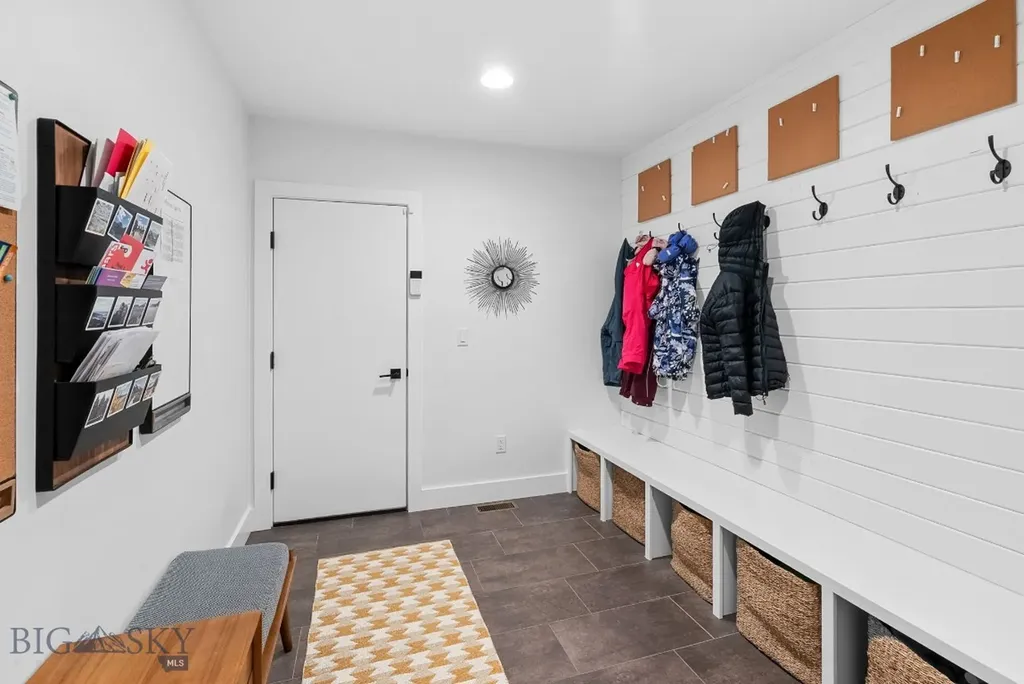 978 Auger Lane Bozeman MT 59718