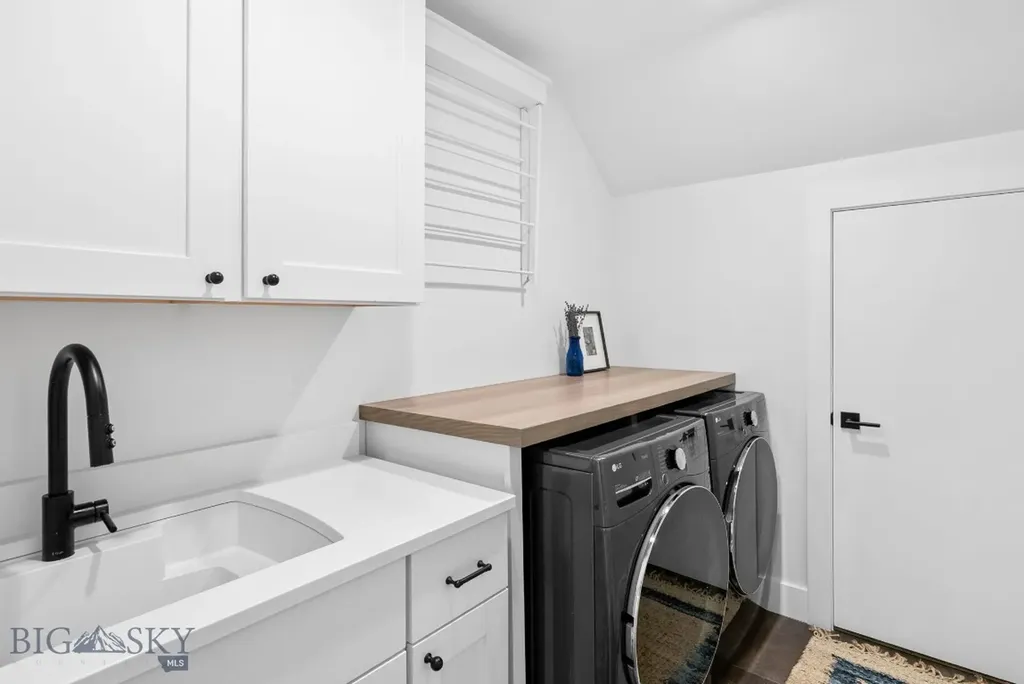 978 Auger Lane Bozeman MT 59718