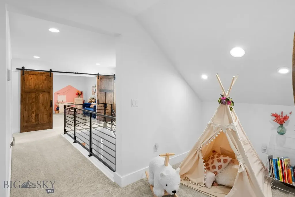978 Auger Lane Bozeman MT 59718