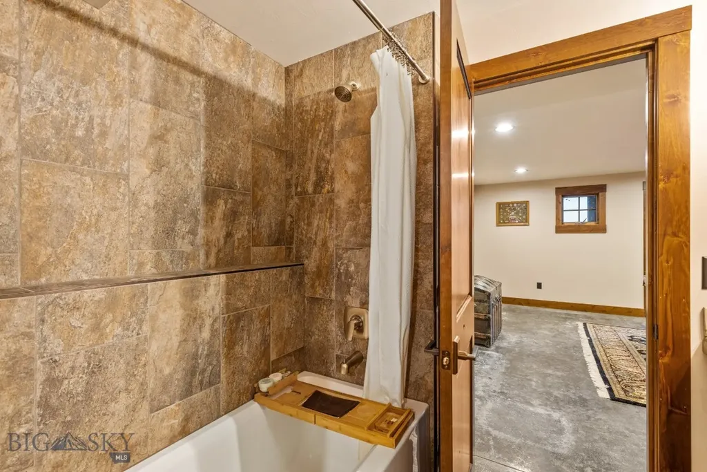 490 Sundown Road Bozeman MT 59715