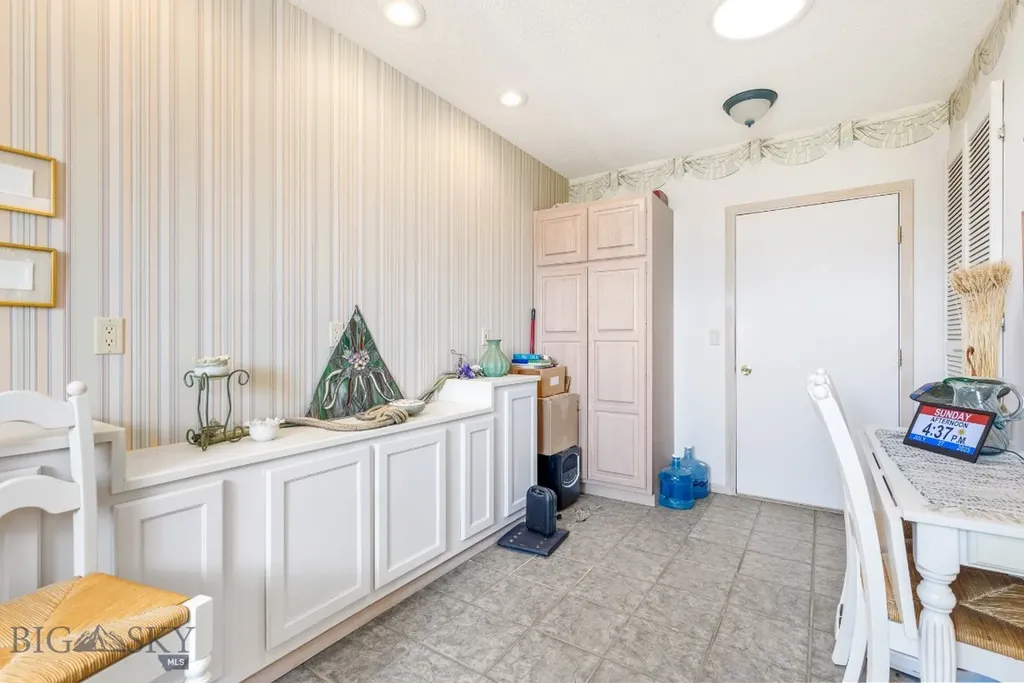 2851 E River Road Livingston MT 59047