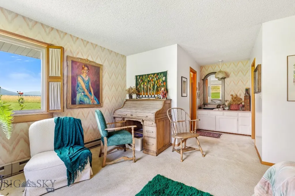 2851 E River Road Livingston MT 59047