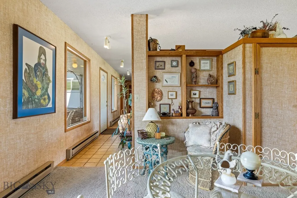 2851 E River Road Livingston MT 59047