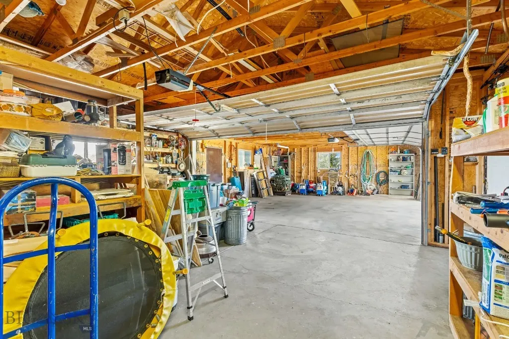 2851 E River Road Livingston MT 59047