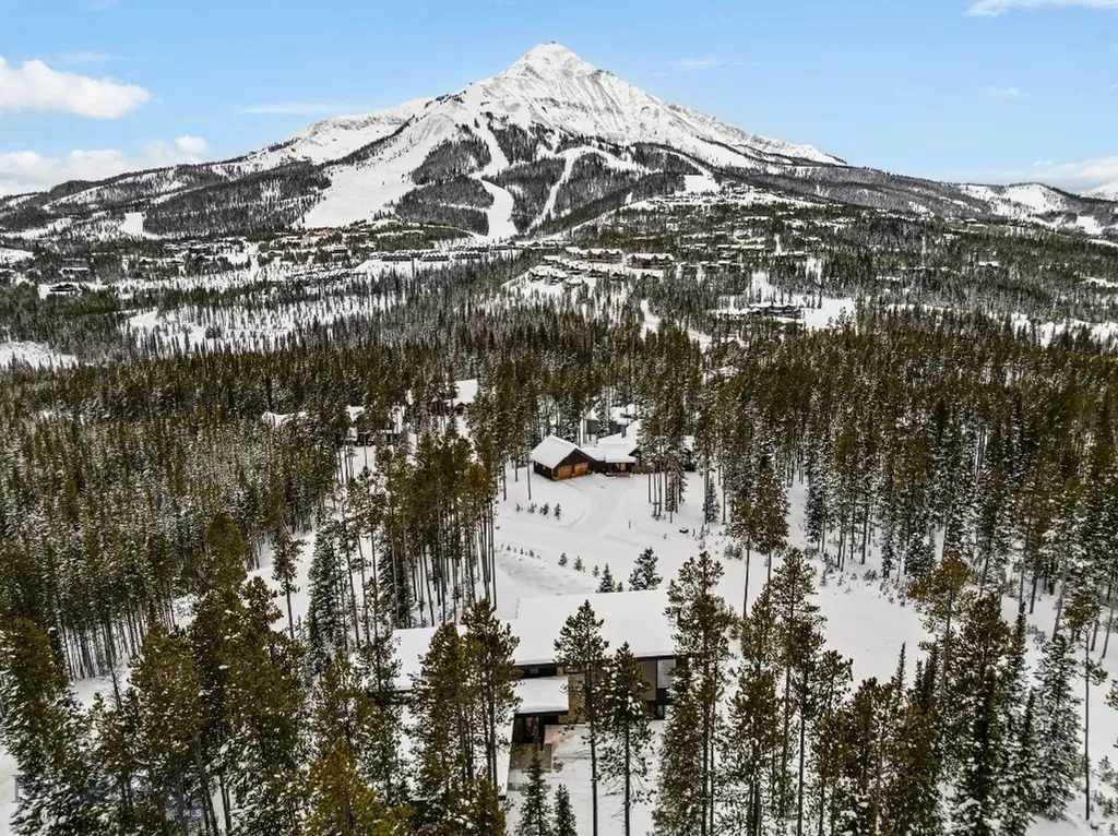 6 Spotted Eagle Big Sky MT 59716