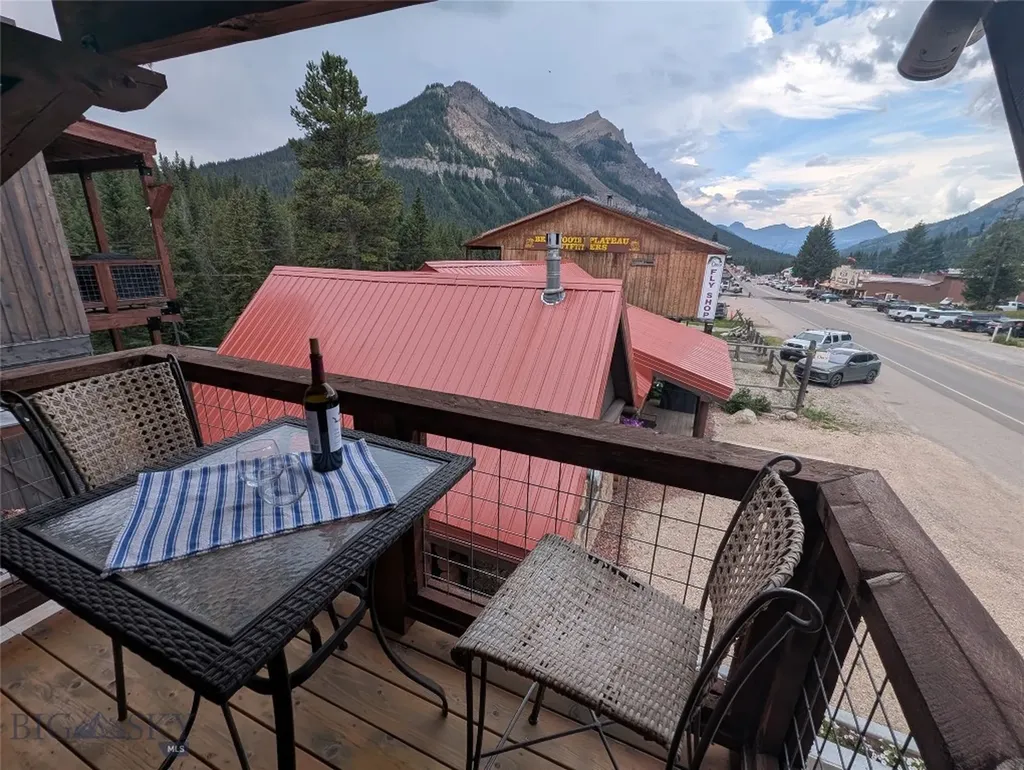 304 Main E Cooke City MT 59020