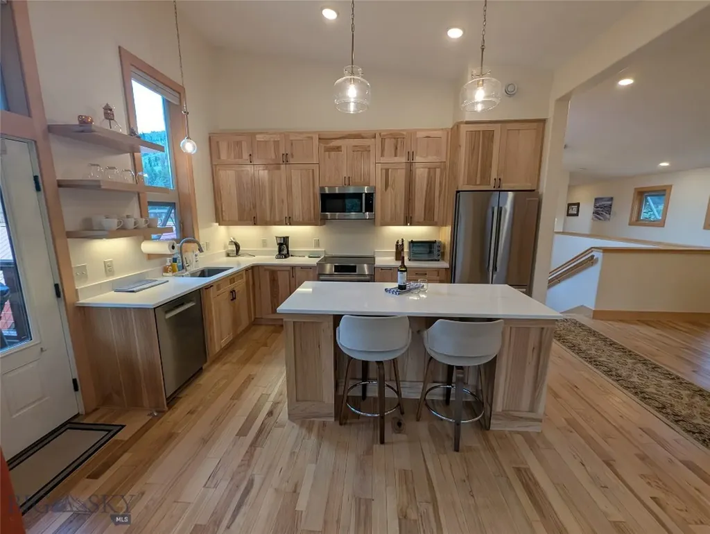 304 Main E Cooke City MT 59020
