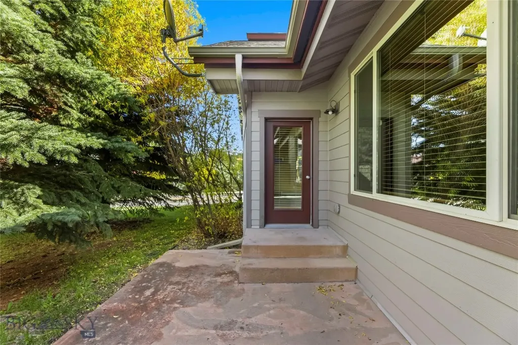 15 Salmon Fly Drive Big Sky MT 59716