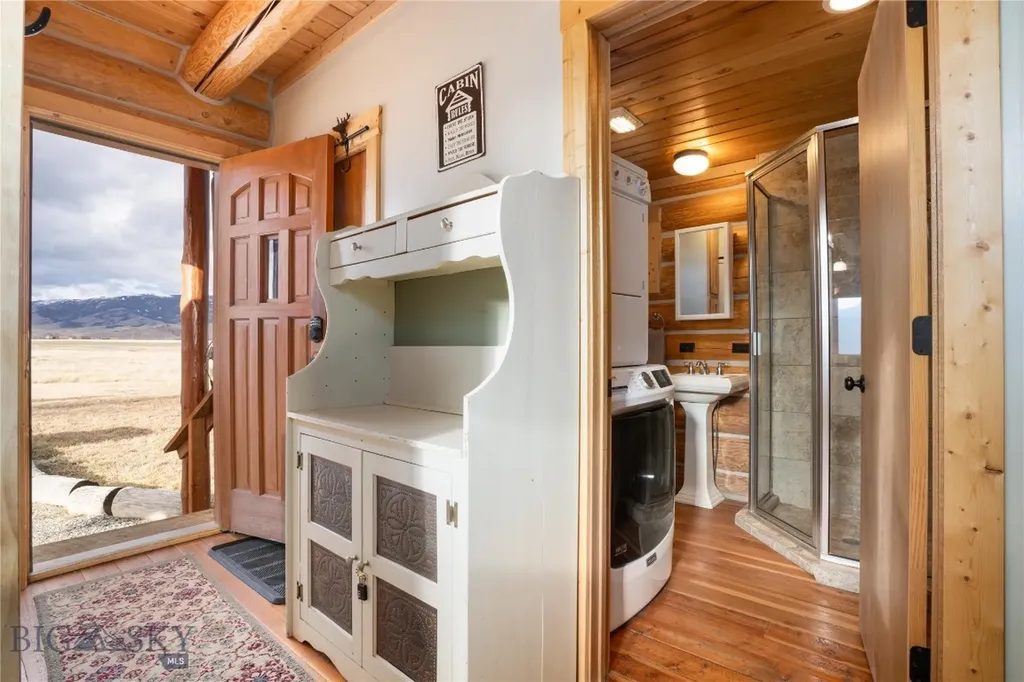 59 Bitterroot Trail Livingston MT 59047