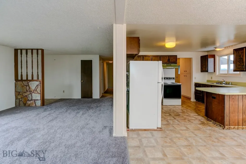 297 Big Timber Loop Road Big Timber MT 59011
