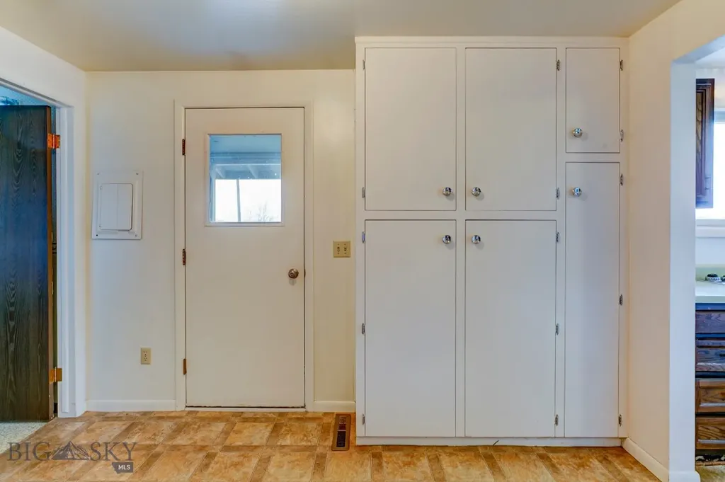 297 Big Timber Loop Road Big Timber MT 59011