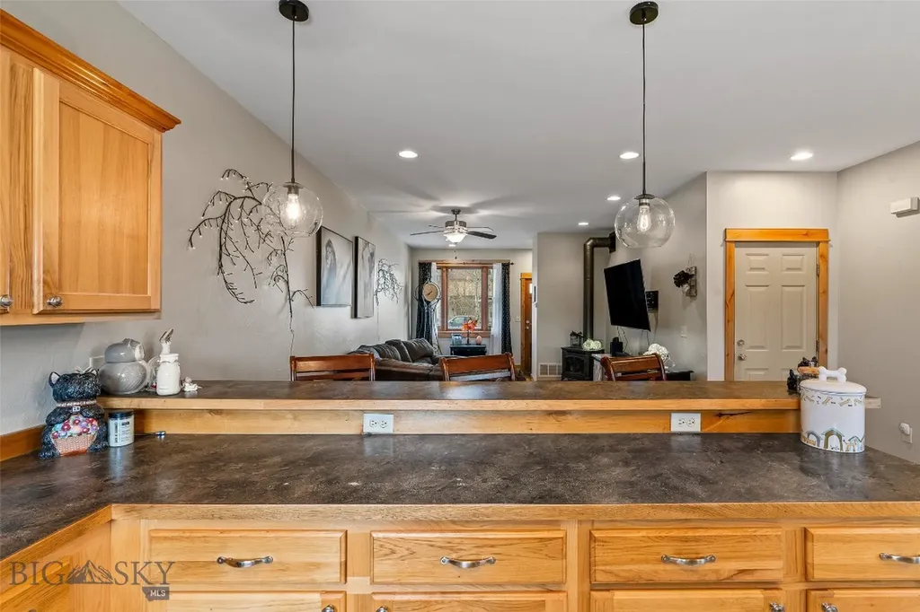 201 E Magnolia Drive Belgrade MT 59714