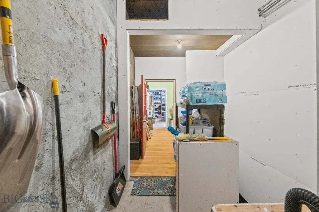 108 N 2nd Street Livingston MT 59047