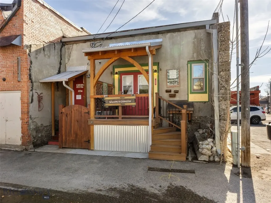 108 N 2nd Street Livingston MT 59047