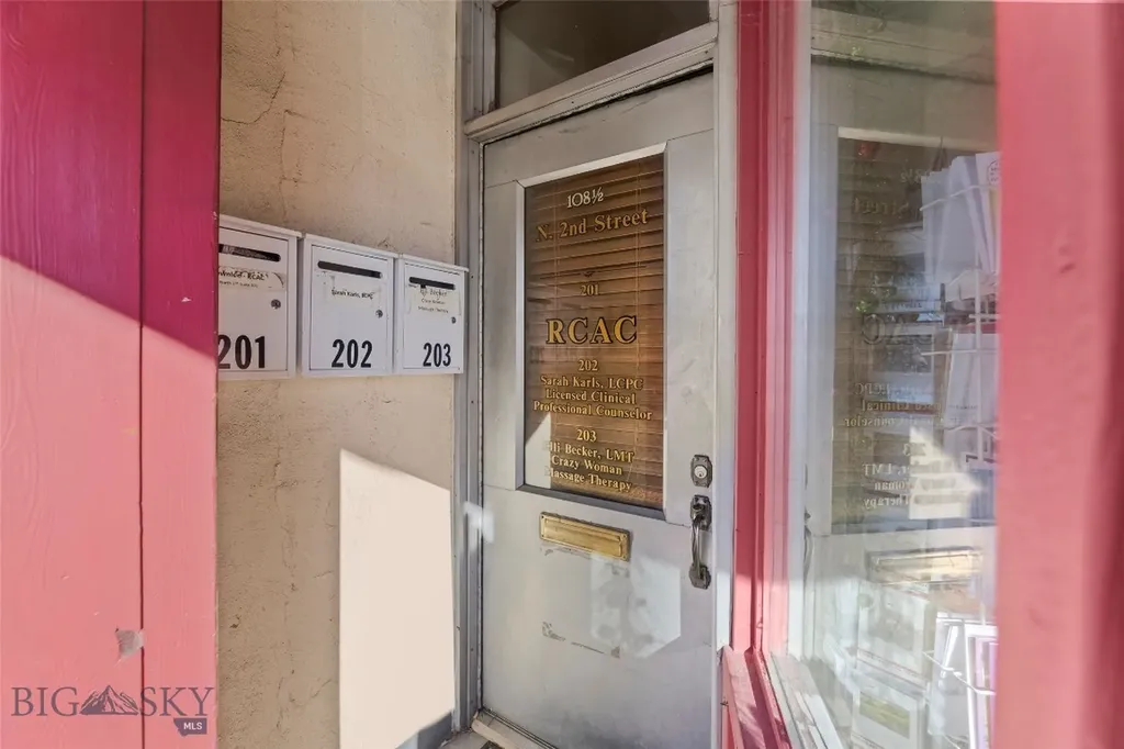 108 N 2nd Street Livingston MT 59047
