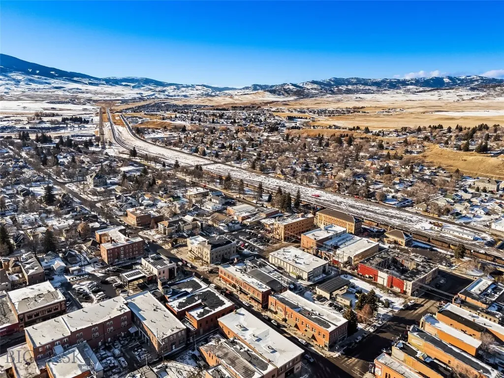 108 N 2nd Street Livingston MT 59047