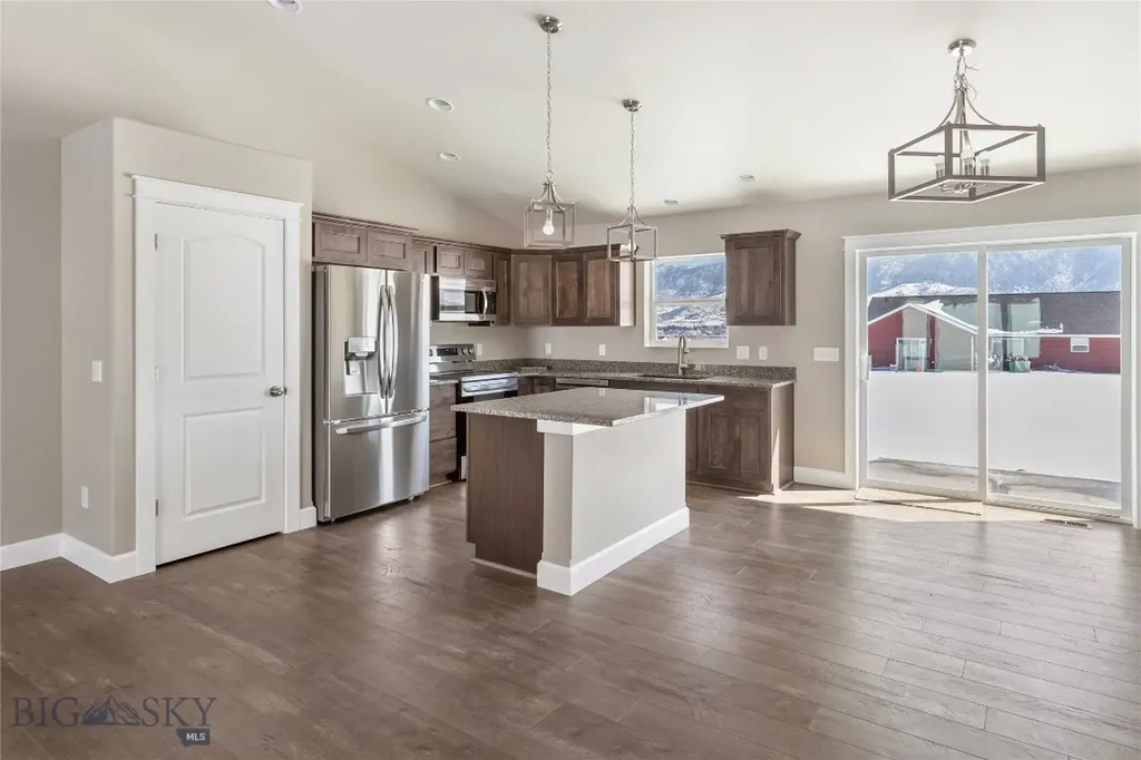 3731 S Arizona Street Butte MT 59701