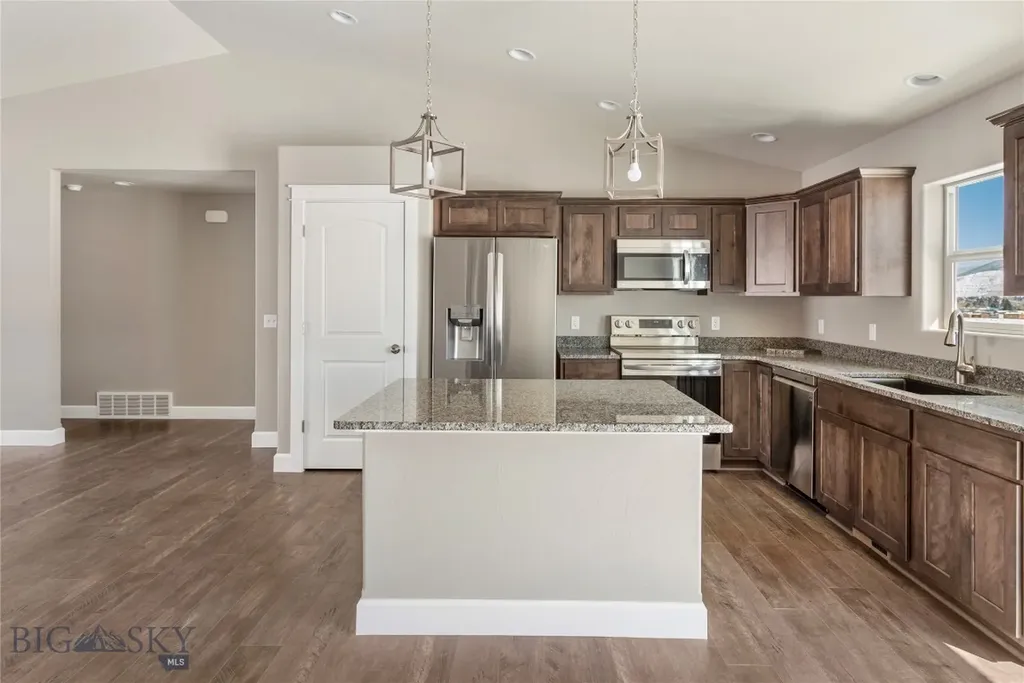 3731 S Arizona Street Butte MT 59701
